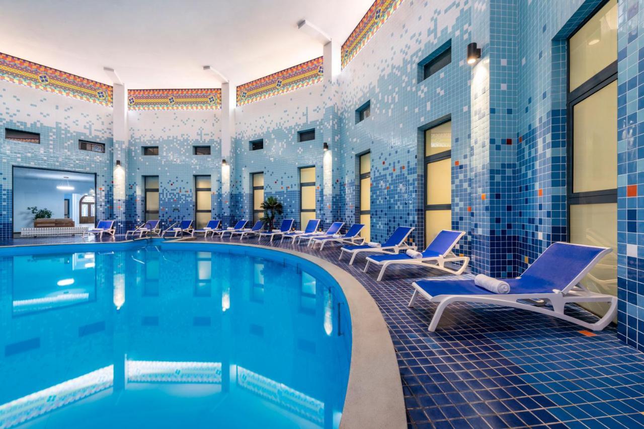New Sairme Hotel Екстериор снимка