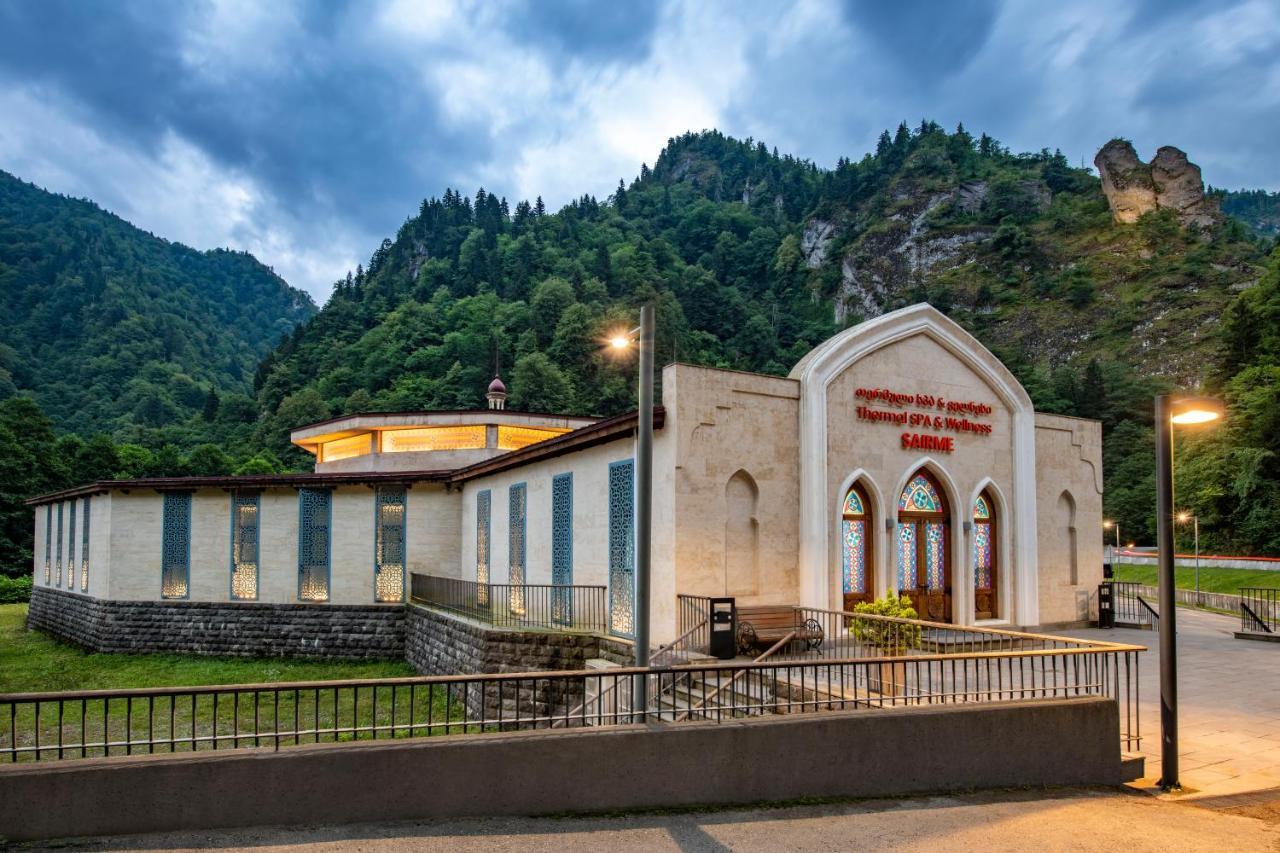 New Sairme Hotel Екстериор снимка